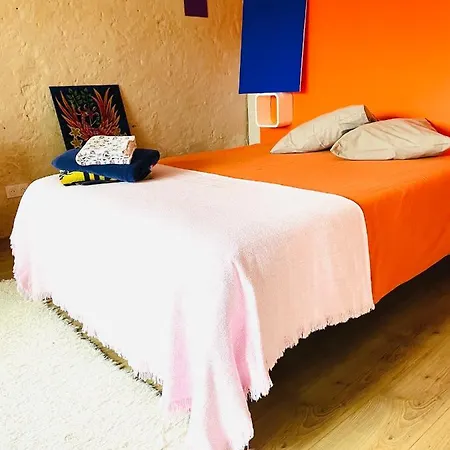 L'annexe St Armand - A 2 Pas De La L'eyre - *