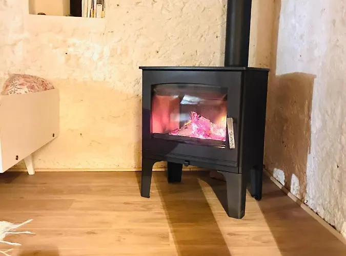 L'annexe St Armand - A 2 Pas De La L'eyre - * サル
