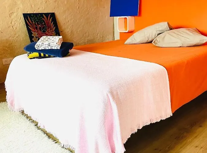 L'annexe St Armand - A 2 Pas De La L'eyre - *